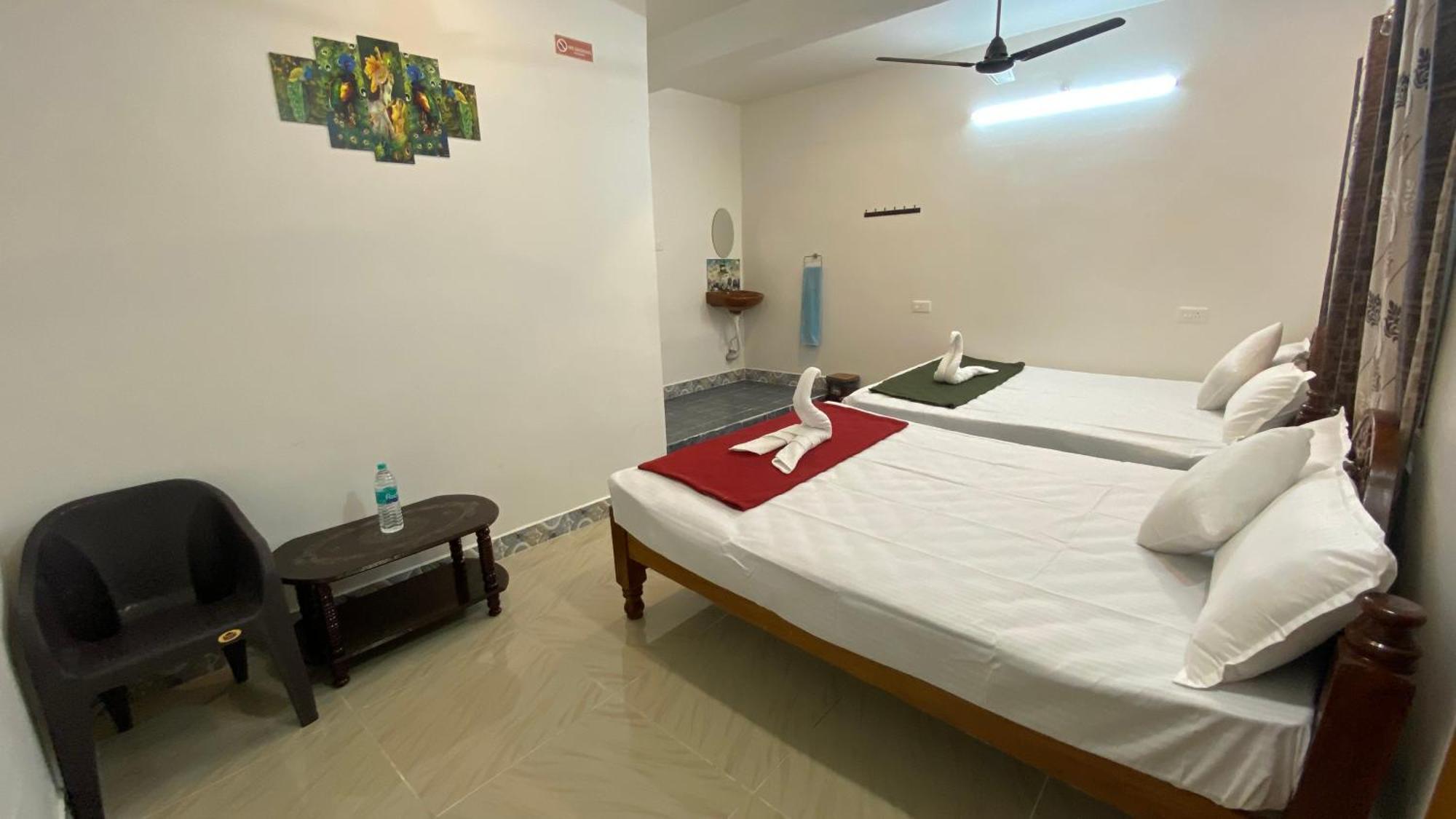 מלון Pūrnānkuppam Kavieya Residency מראה חיצוני תמונה