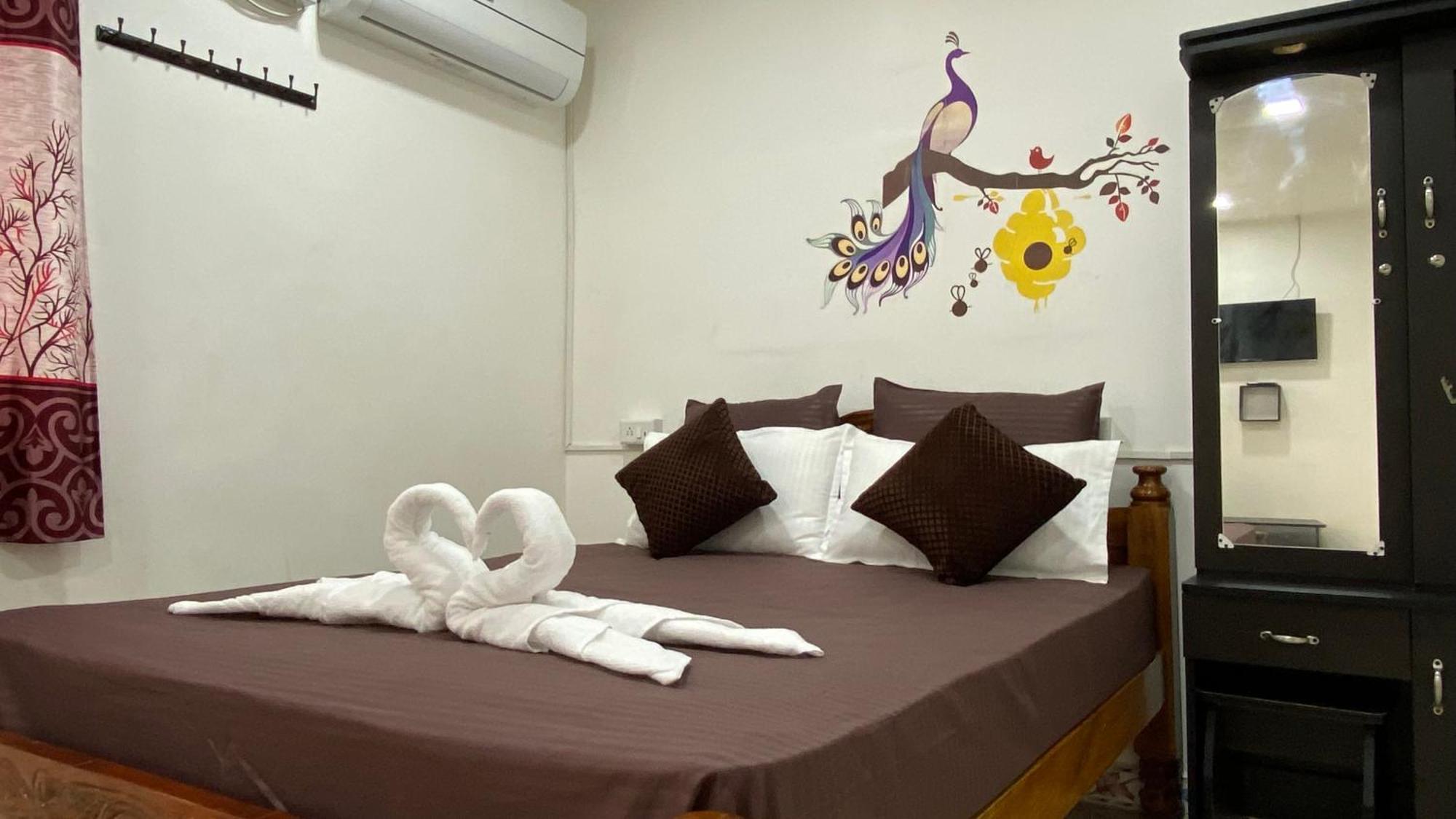 מלון Pūrnānkuppam Kavieya Residency מראה חיצוני תמונה