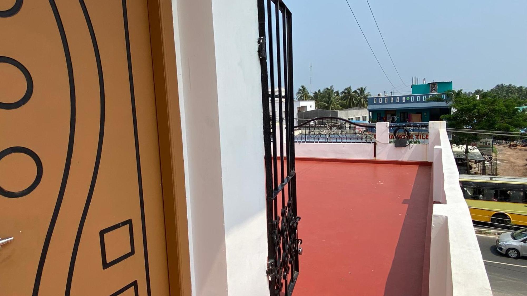 מלון Pūrnānkuppam Kavieya Residency מראה חיצוני תמונה